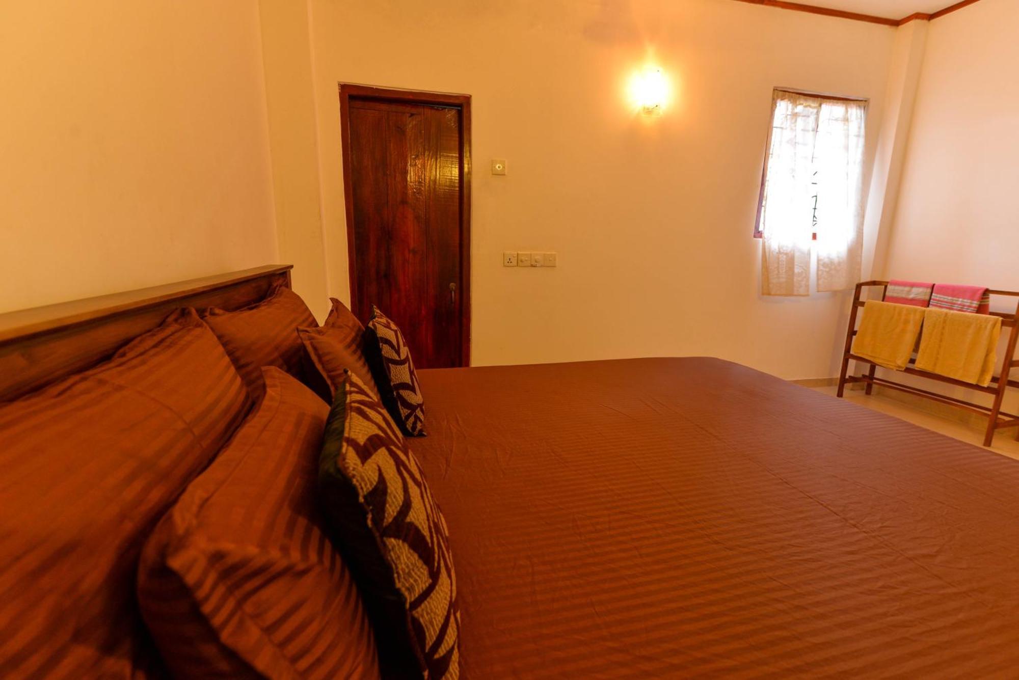 2B1 Weligama Hotel Room photo